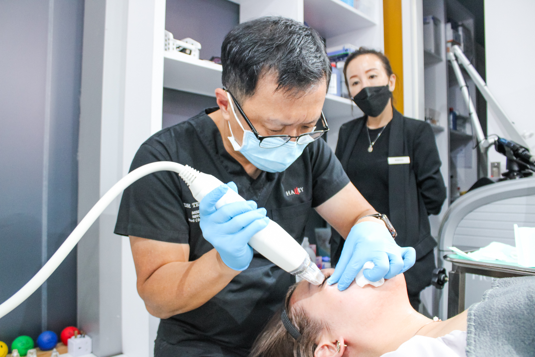 RF Microneedling in Singapore