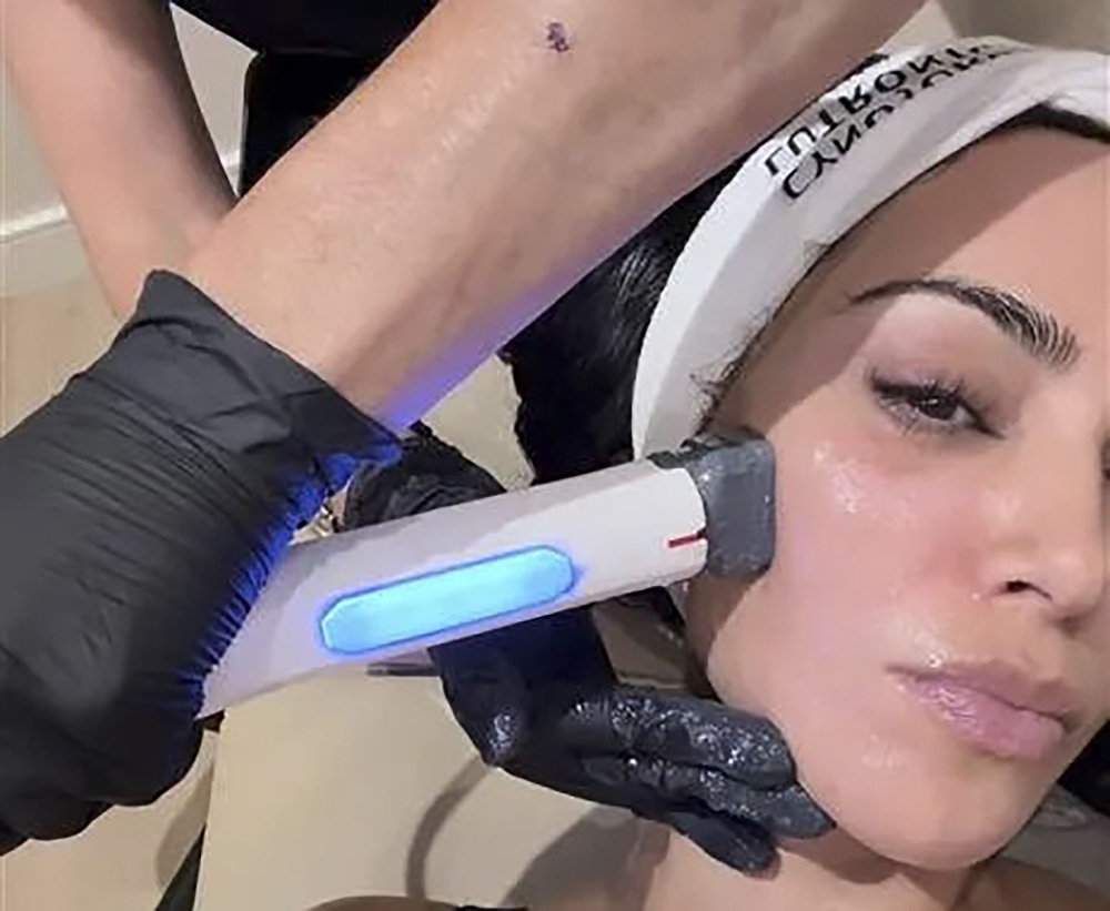 Kim Kardashian XERF Instagram Story Singapore